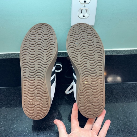 adidas VL 3 Court White Black Gum Sole Athletic Shoes - Picture 7 of 9